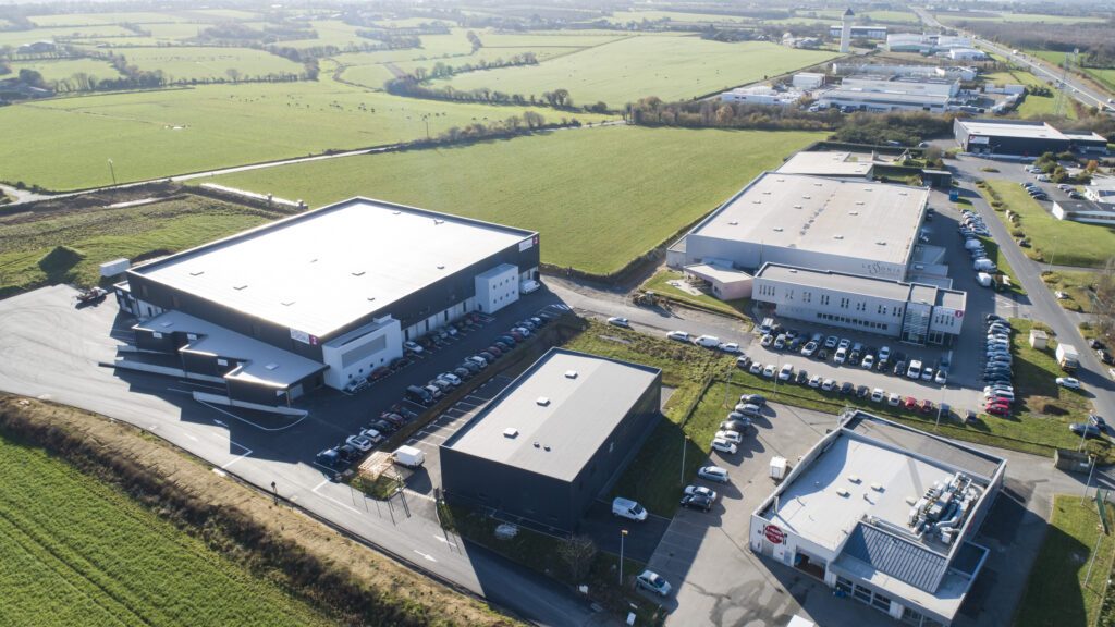Lessonia's factories in Brittany dedicated to manufacture skincare, personal care, body care products.