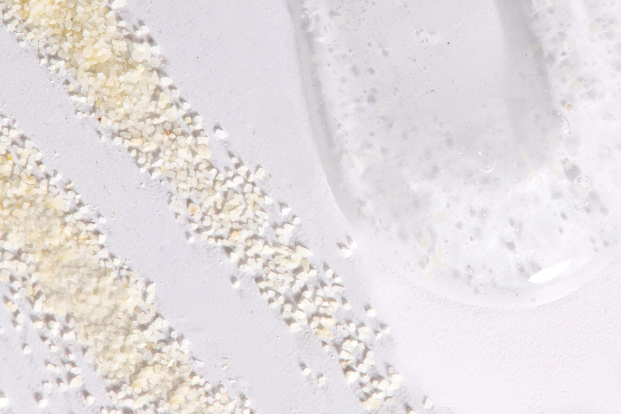 Lessonia is a manufacturer of exfoliants for developing cosmetic products and exfoliating treatments such as scrubs. 